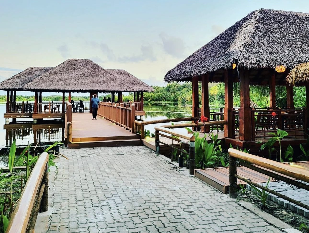 A DIVER’S GUIDE TO THE BEST RESTAURANTS IN FUVAHMULAH! 